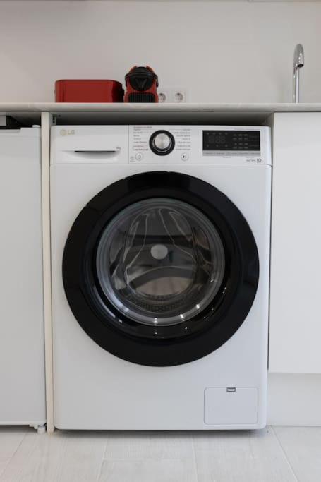 Apartamento Amplio Y Coqueto A Solo 750M Bernabeu Madrid Exteriör bild